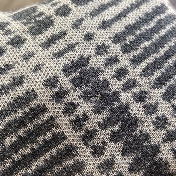 Eileen Fisher Sweater - Picture 4 of 4